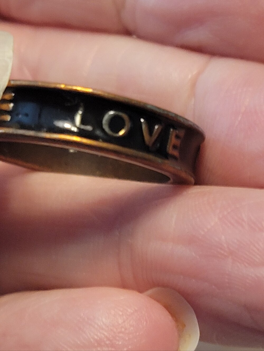 Love RING SIZE 8 - Picture 3 of 6